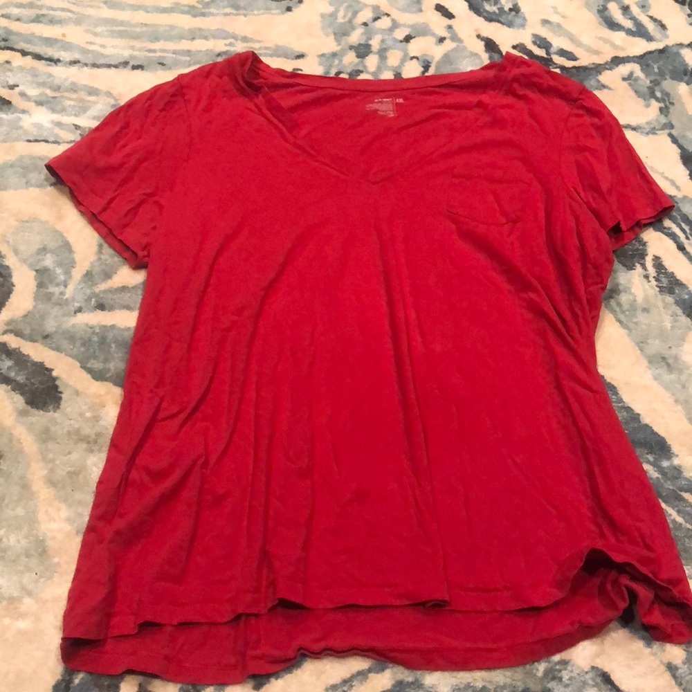 Old navy red v-neck short sleeve shirt